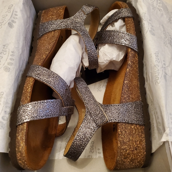 Spring Step women's Illian flat sandals - Picture 8 of 9